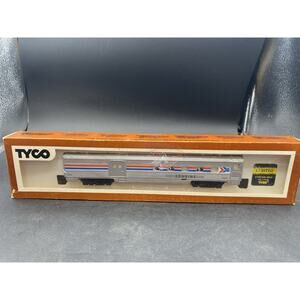 Vintage Tyco HO Amtrak Combine Car With Original Box.